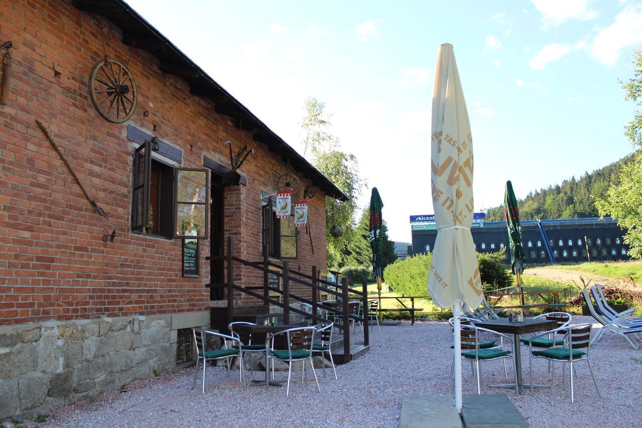 Penzion Varsavjanka Harrachov Exterior foto